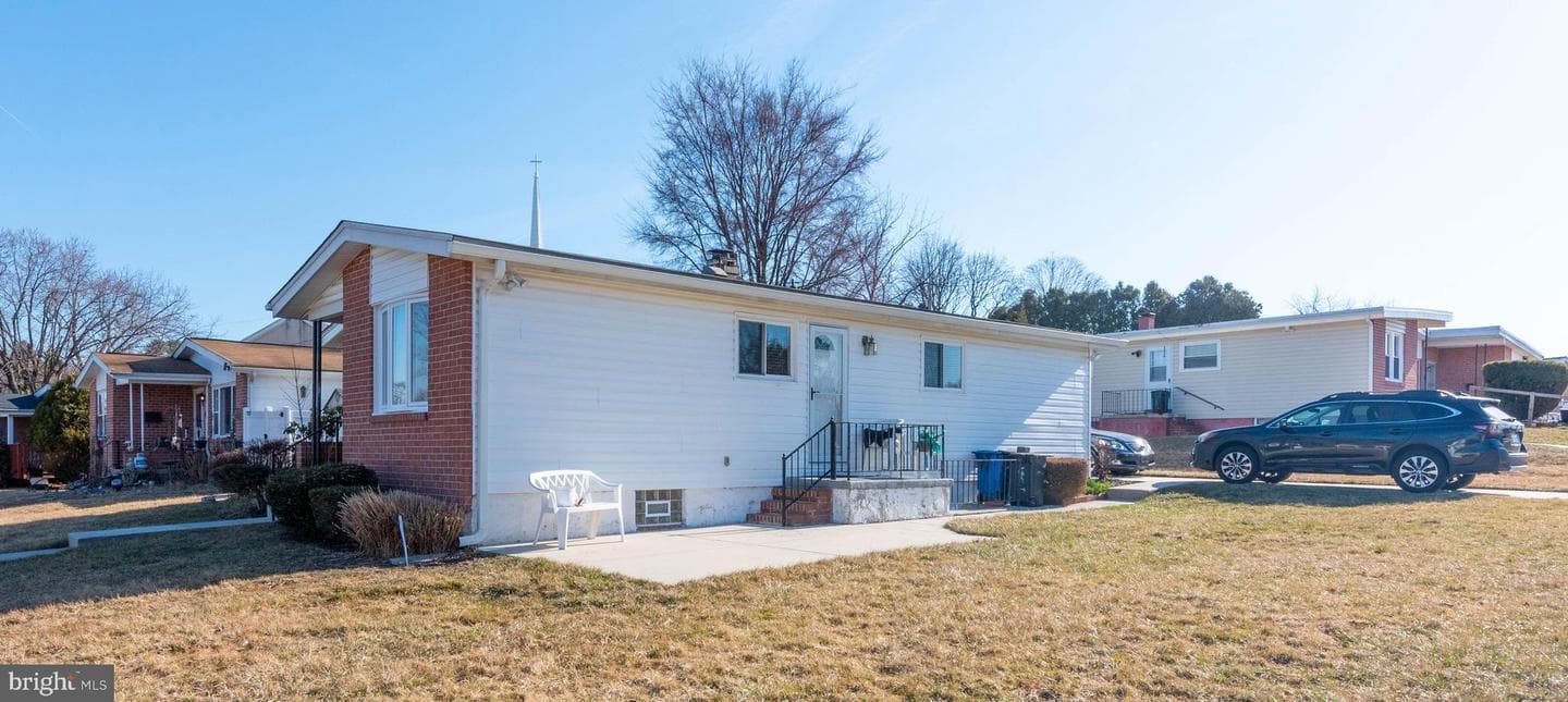 625 Leafydale Terrace photo 25