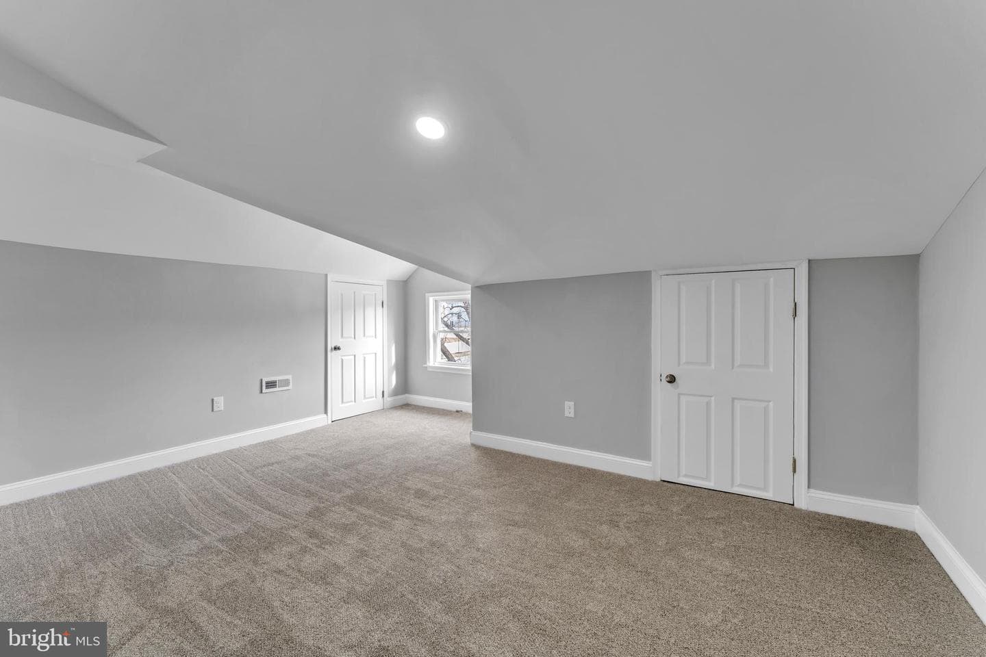 10011 Bird River Road photo 28