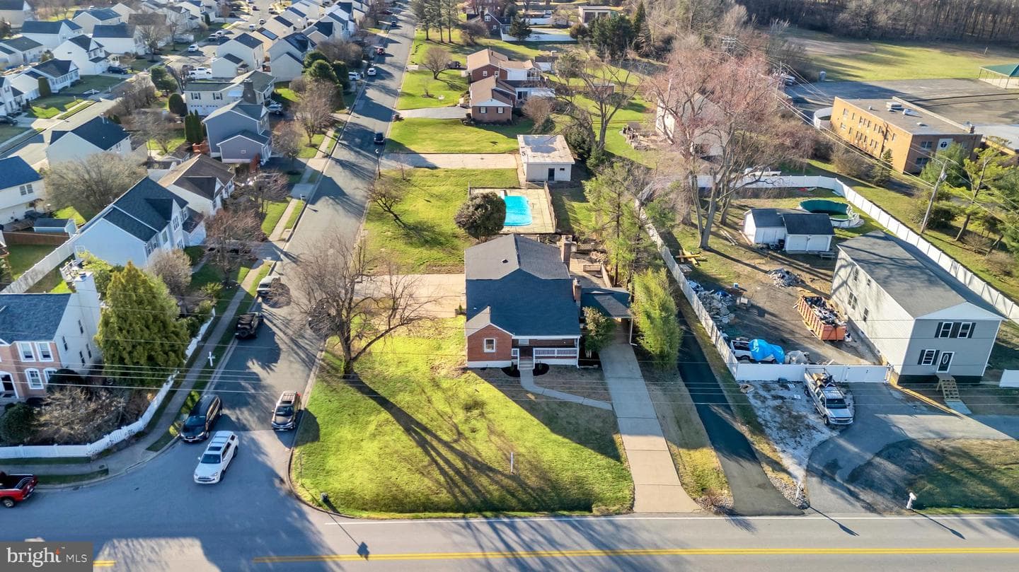 10011 Bird River Road photo 53