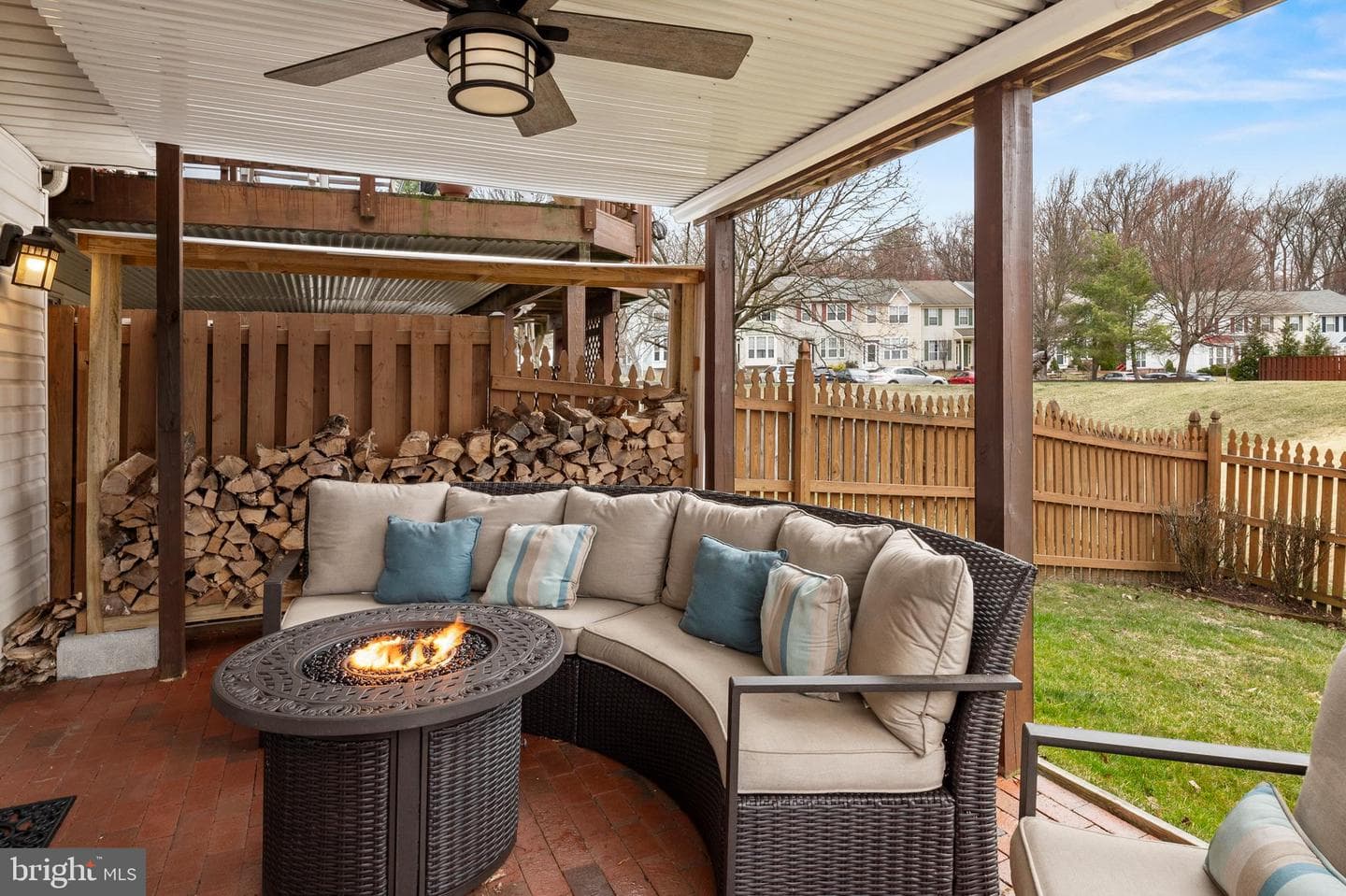 8846 Fox Circle photo 38