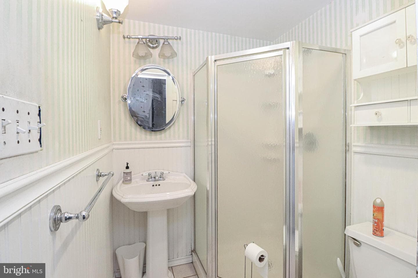 323 Harlem Lane photo 23