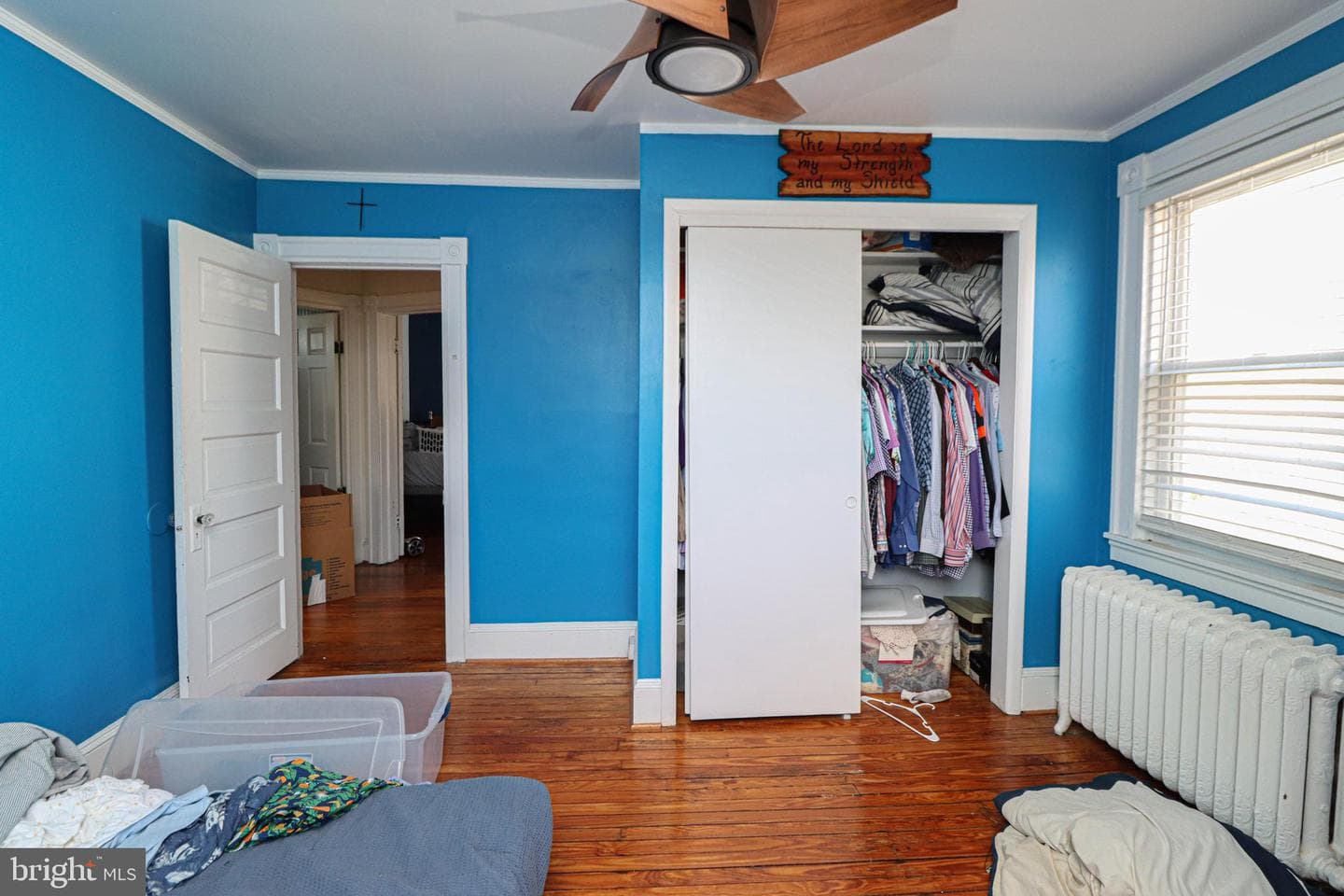 323 Harlem Lane photo 34