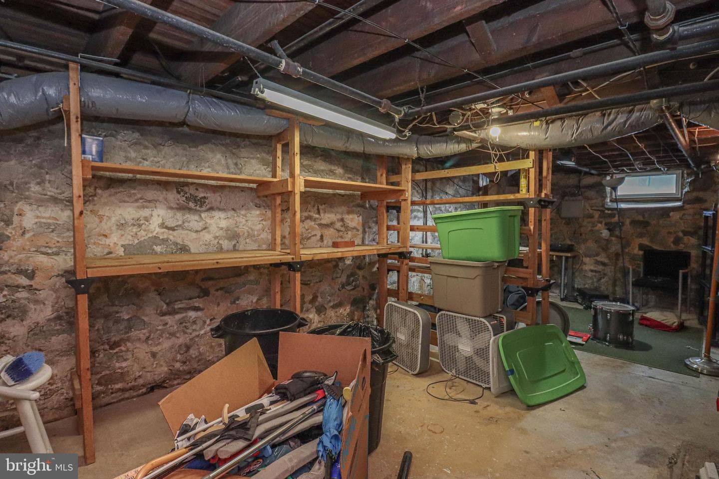 323 Harlem Lane photo 35