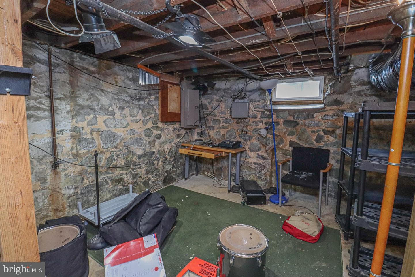 323 Harlem Lane photo 36