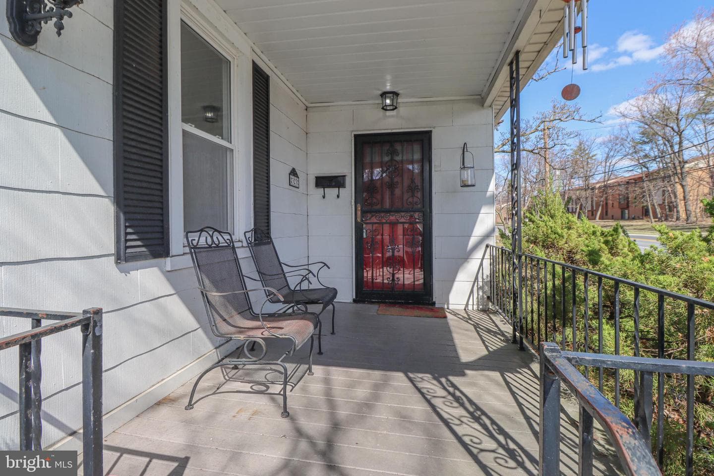 323 Harlem Lane photo 4
