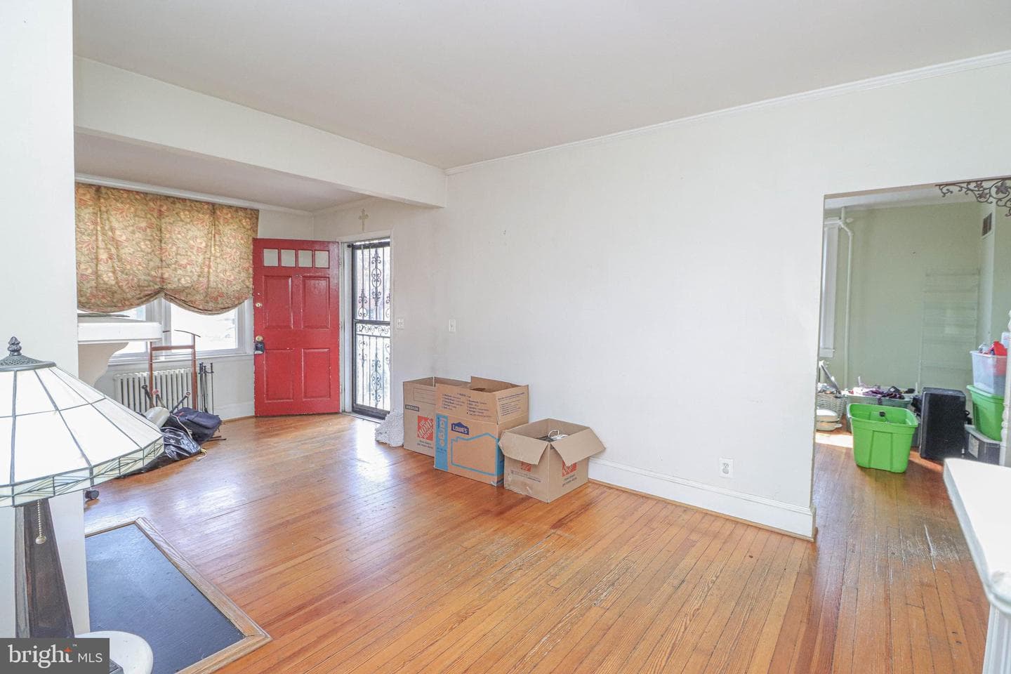 323 Harlem Lane photo 7