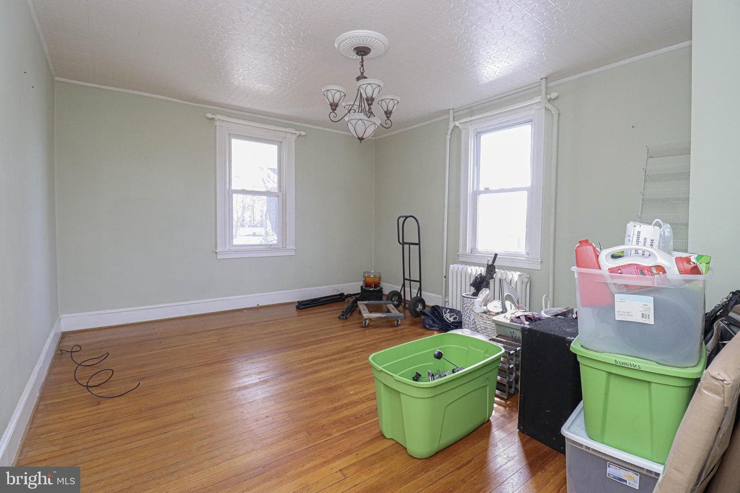 323 Harlem Lane photo 8
