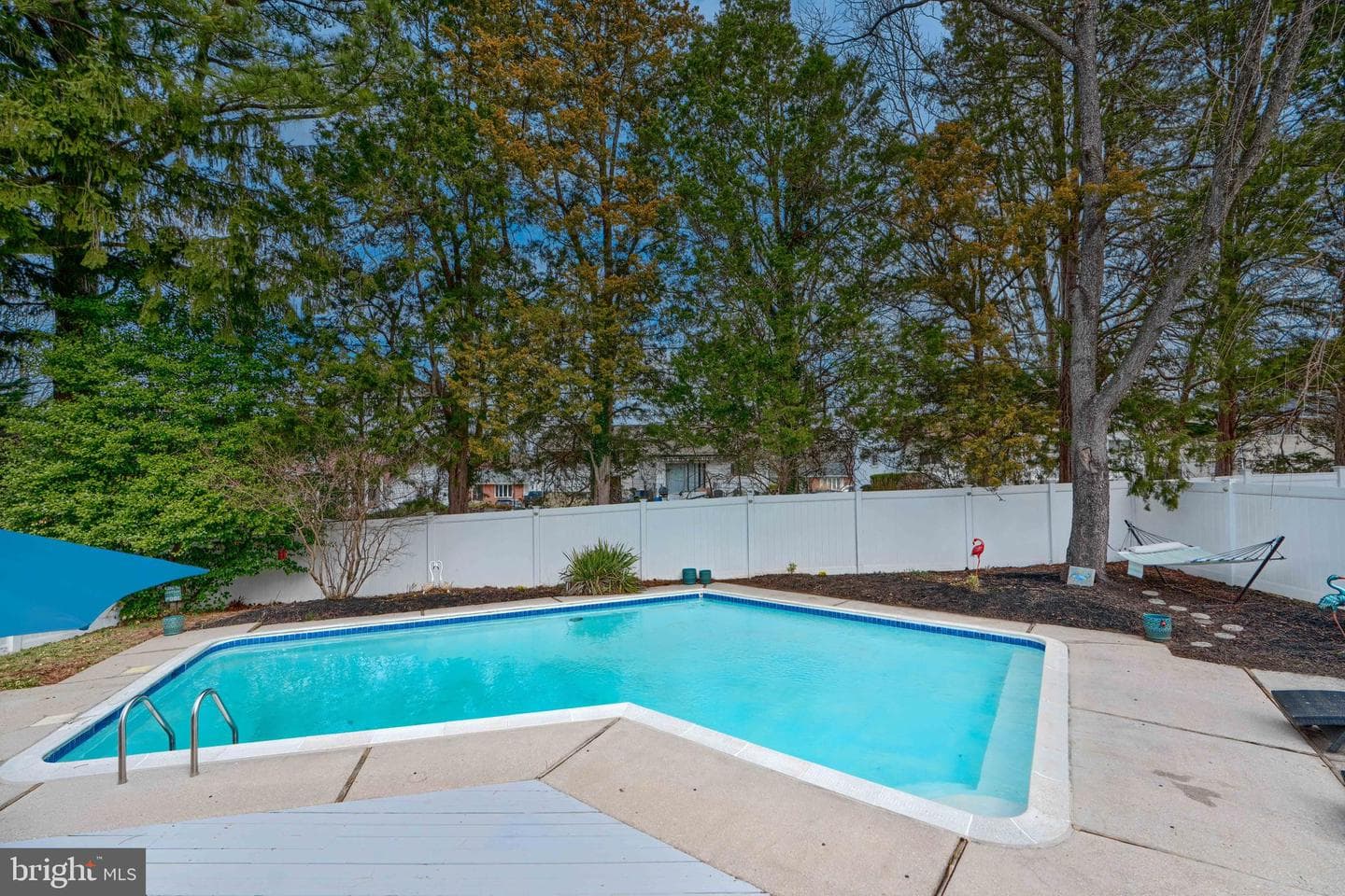 8232 Scotts Level Road photo 5
