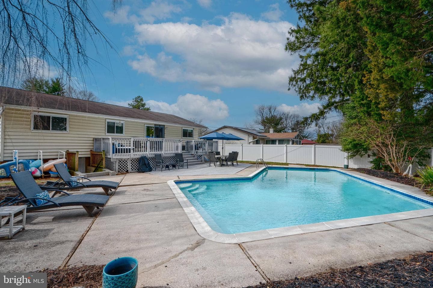 8232 Scotts Level Road photo 57