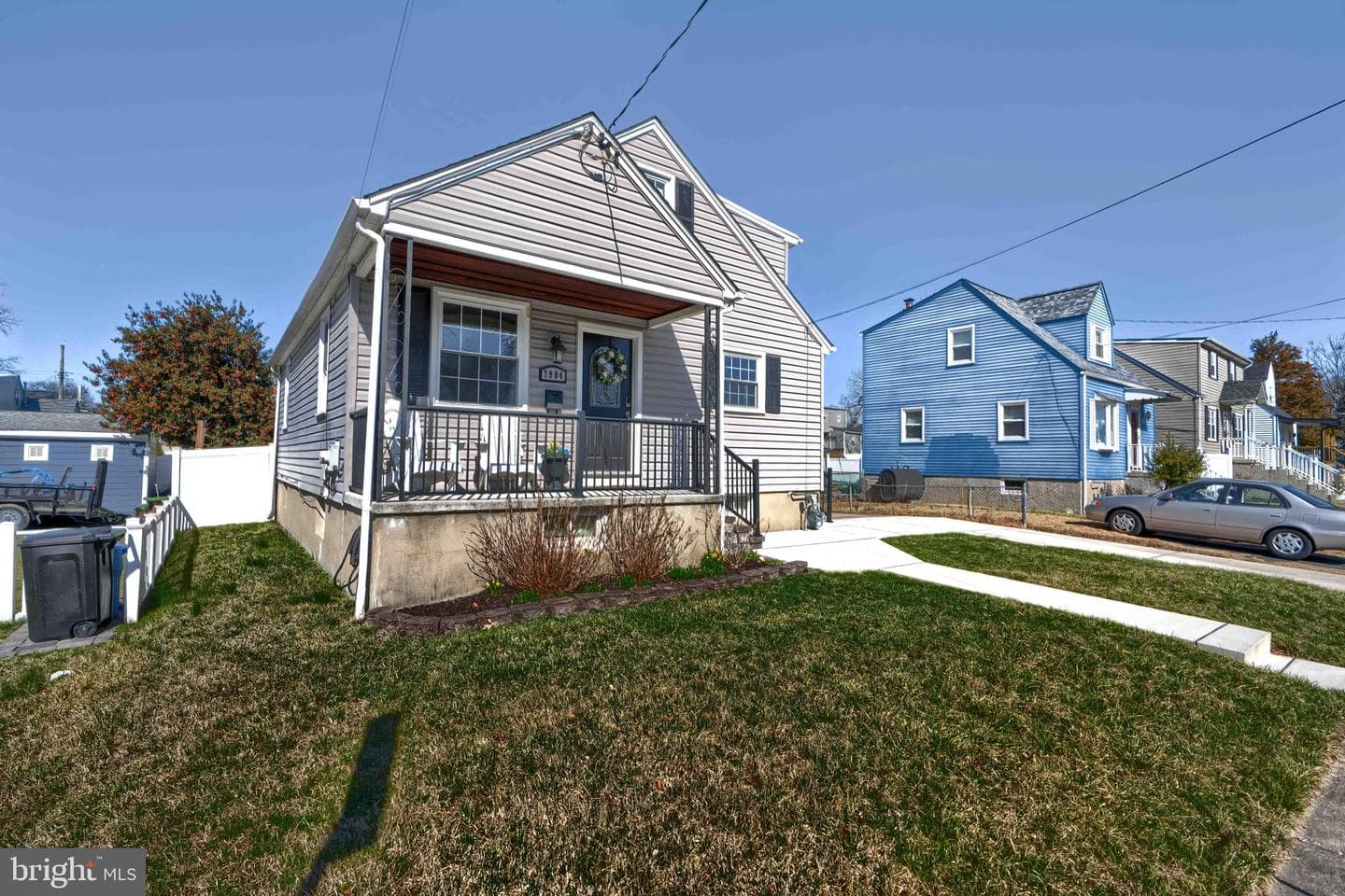 7904 Highpoint Road photo 3