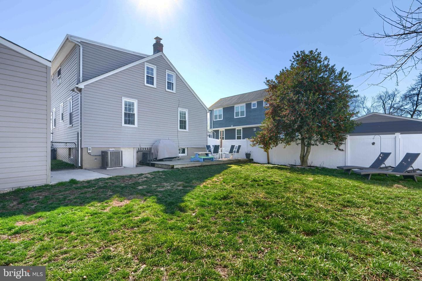 7904 Highpoint Road photo 40