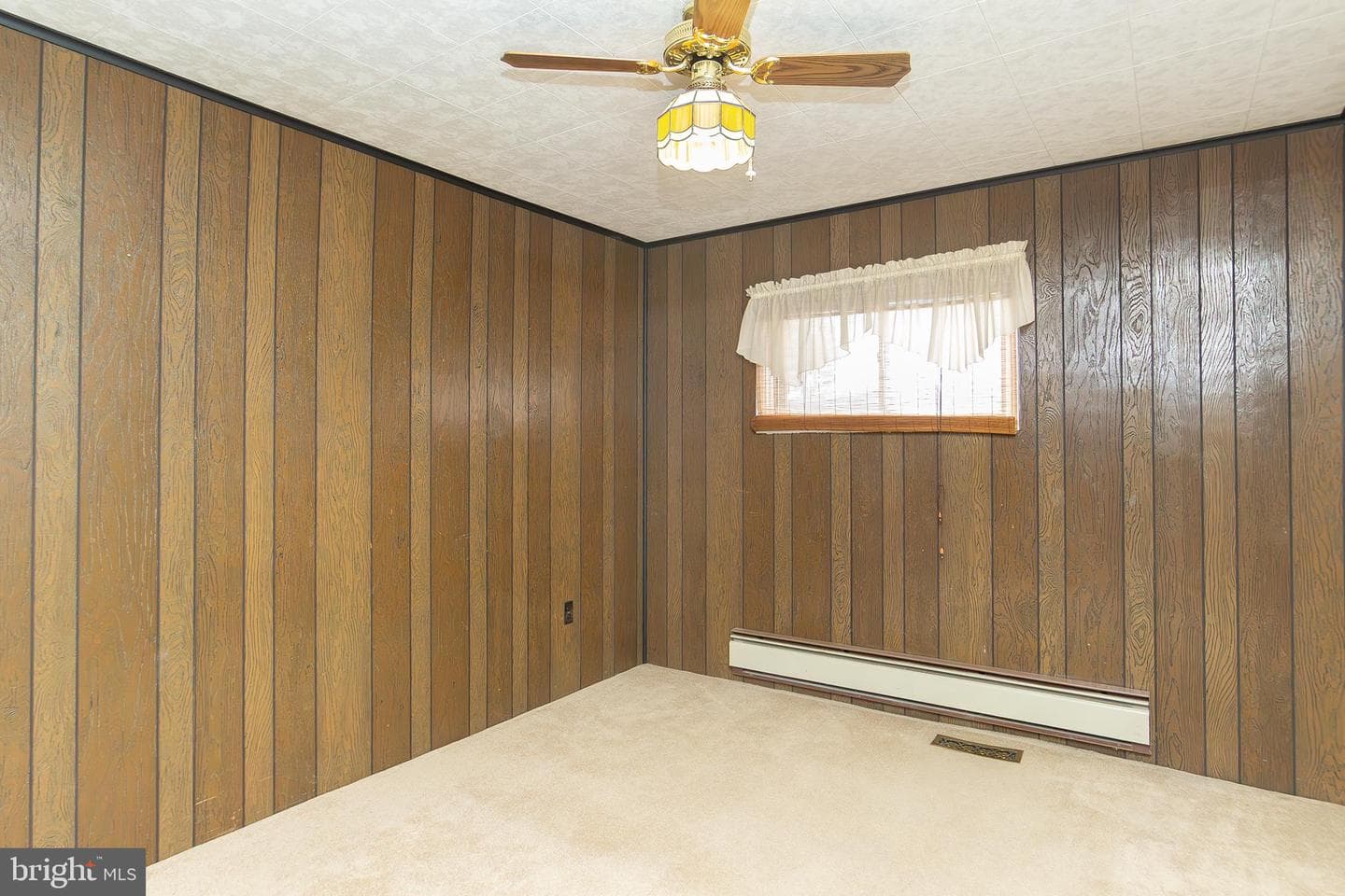 2424 Woodcroft Road photo 32