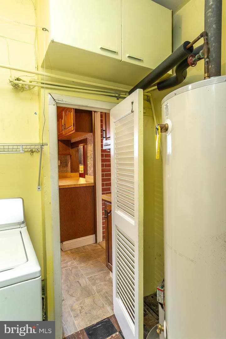 2424 Woodcroft Road photo 36