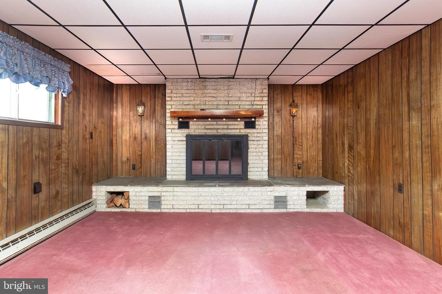 2424 Woodcroft Road photo 4