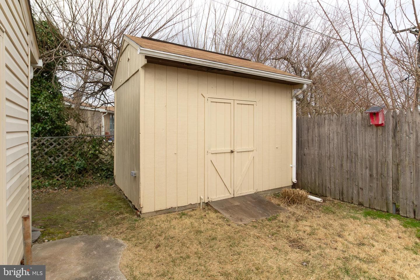 2424 Woodcroft Road photo 41