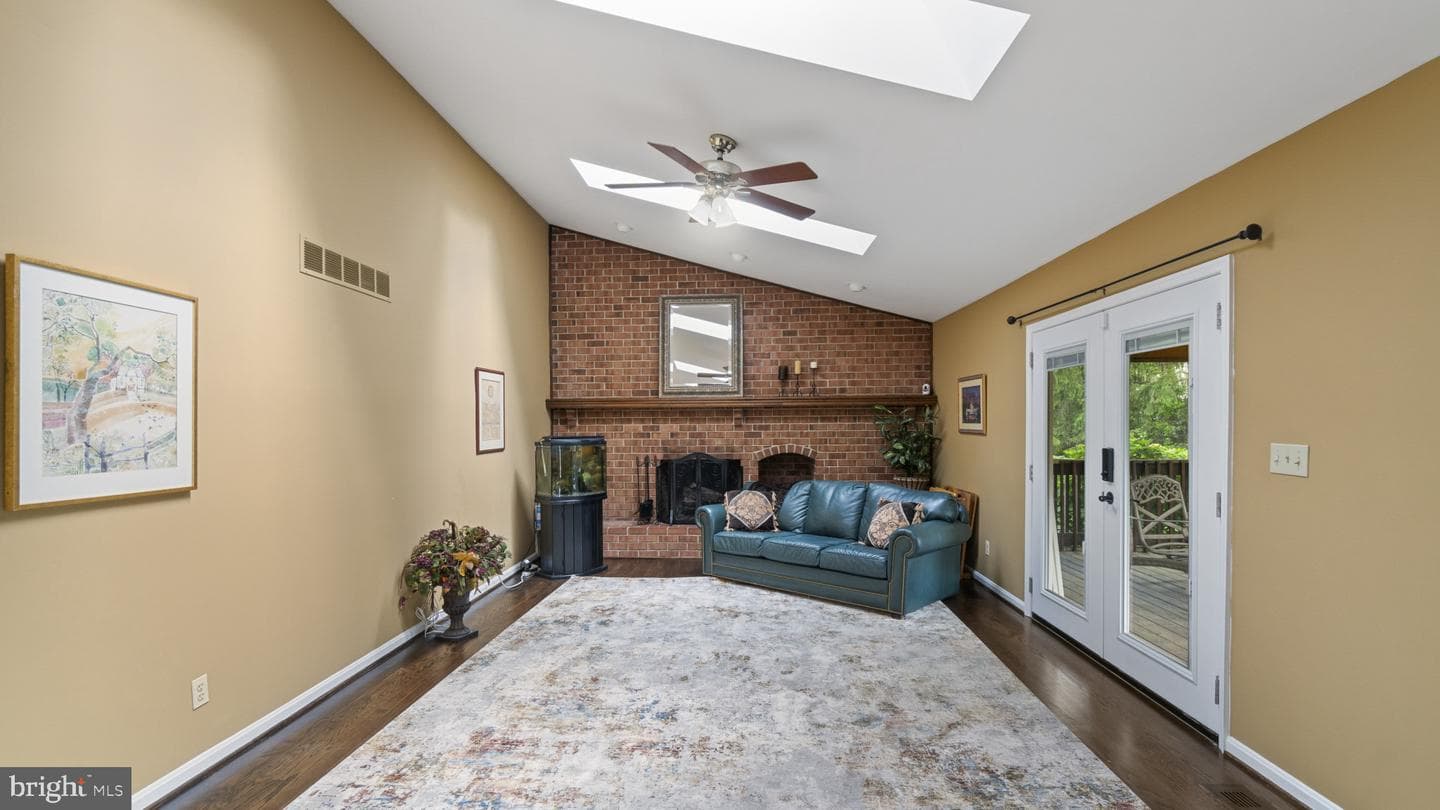14710 Manor Road photo 15