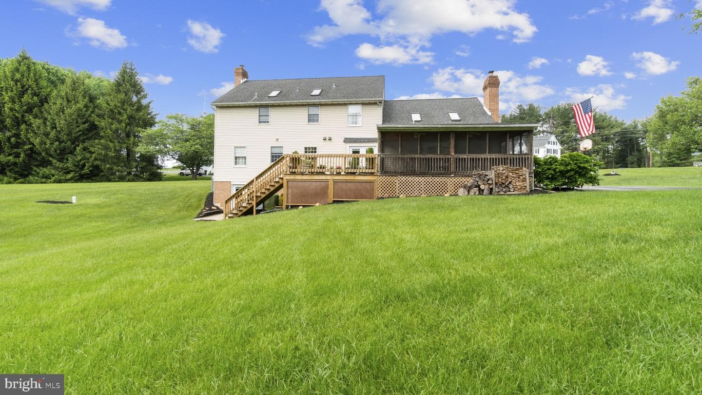 14710 Manor Road photo 2