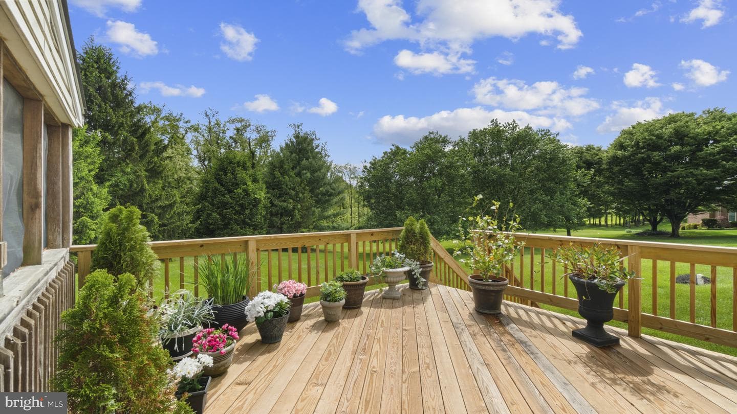 14710 Manor Road photo 38