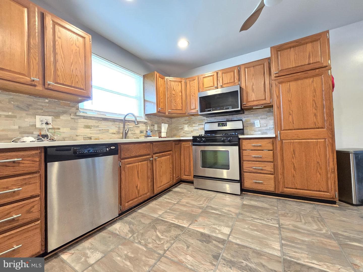 9003 Bruno Road photo 7