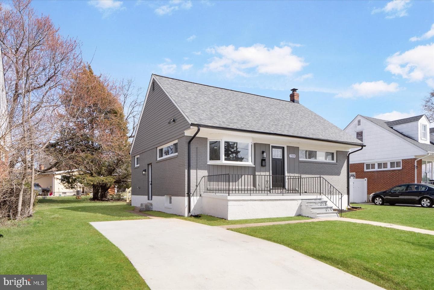 7504 Rockridge Road photo 2