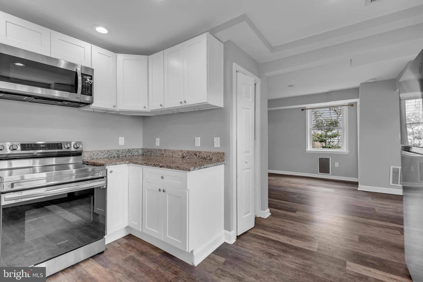 8114 Longpoint Road photo 17