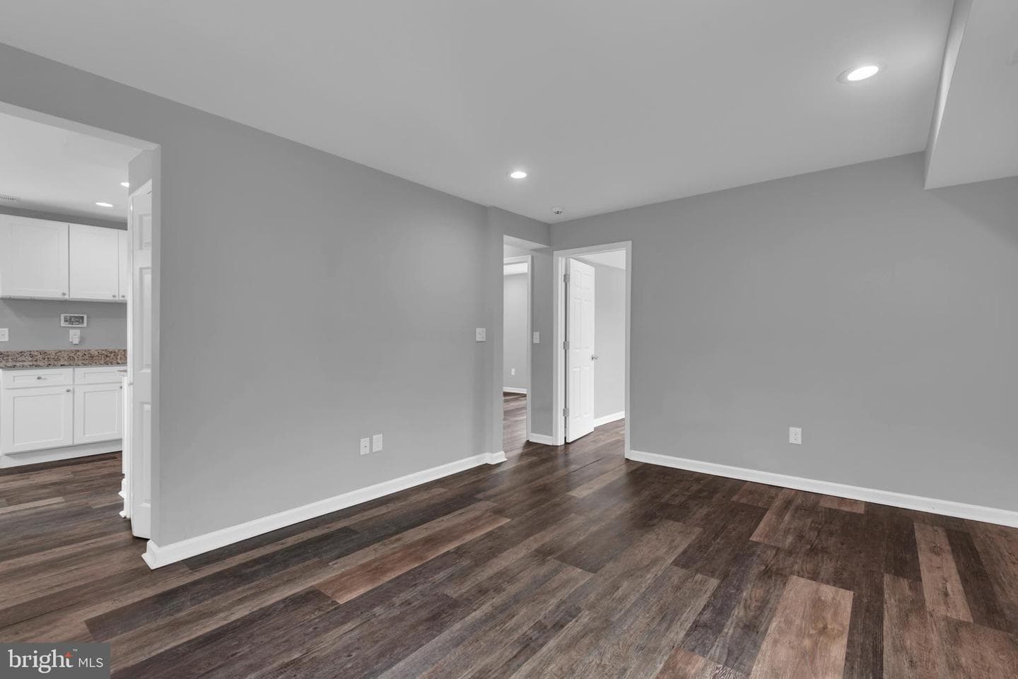 8114 Longpoint Road photo 8