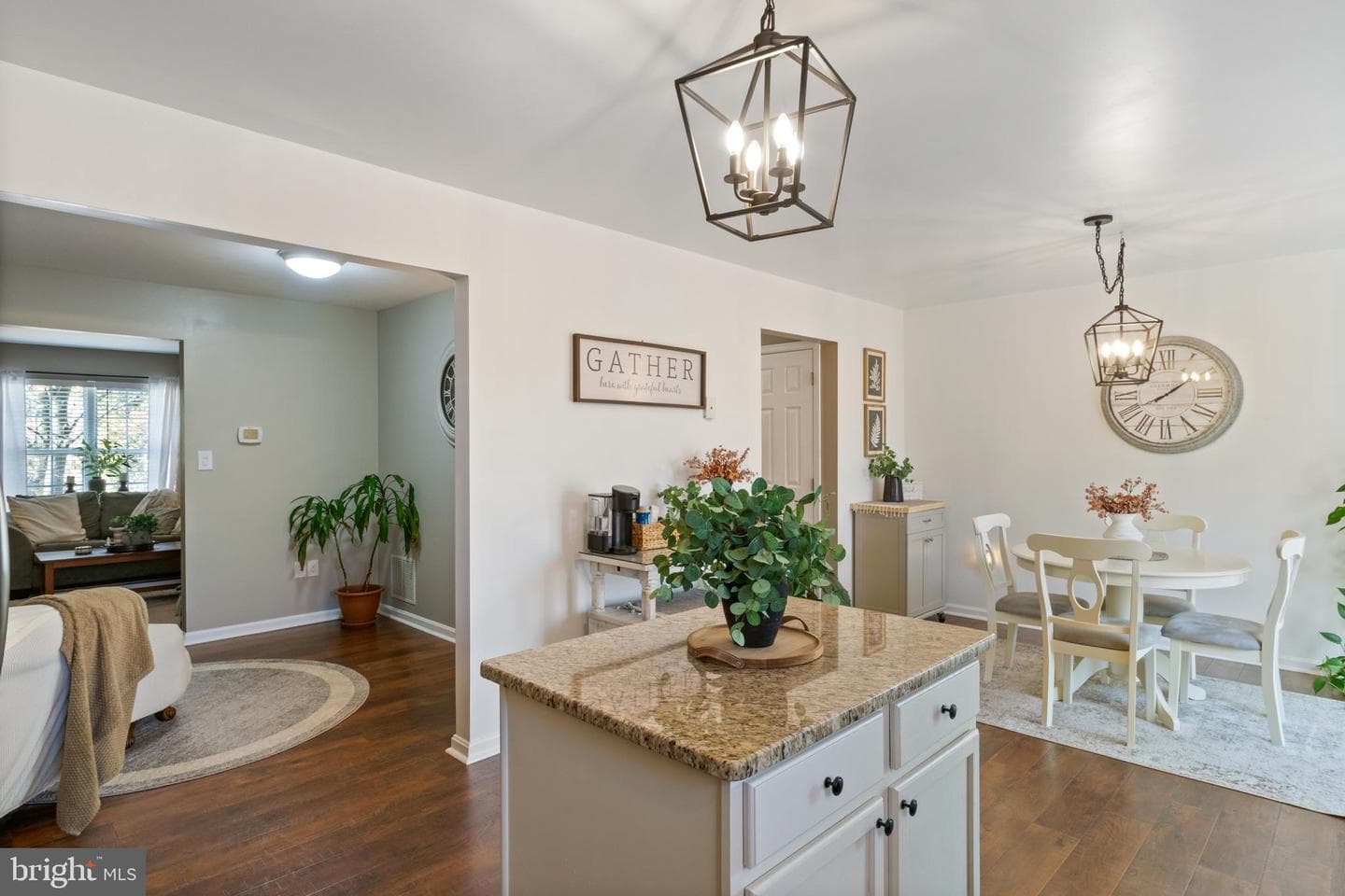 263 Green Fern Way photo 9