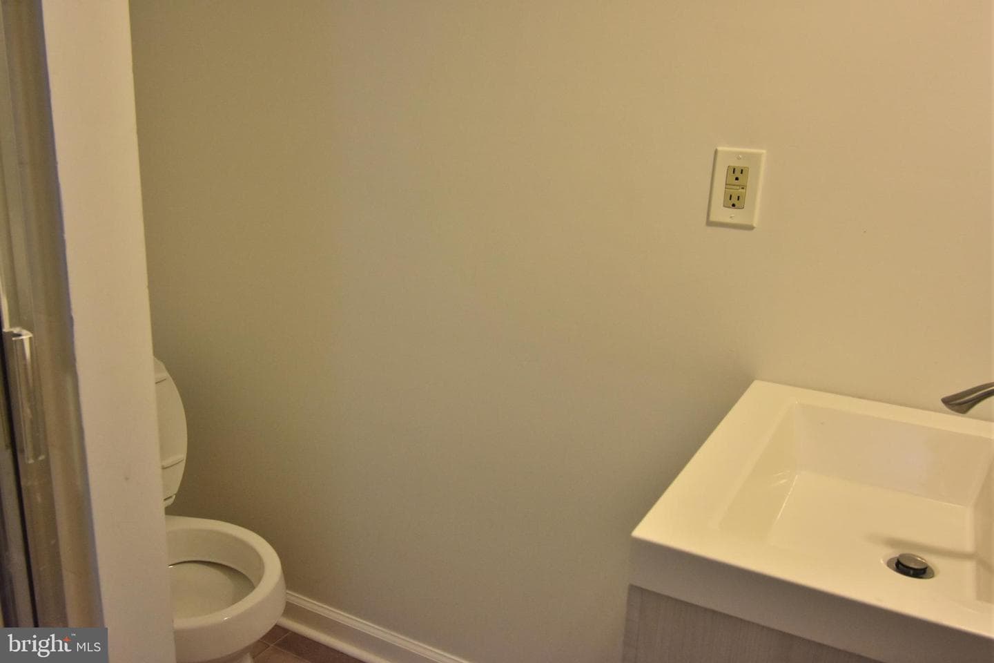6 Chriswell Court photo 50