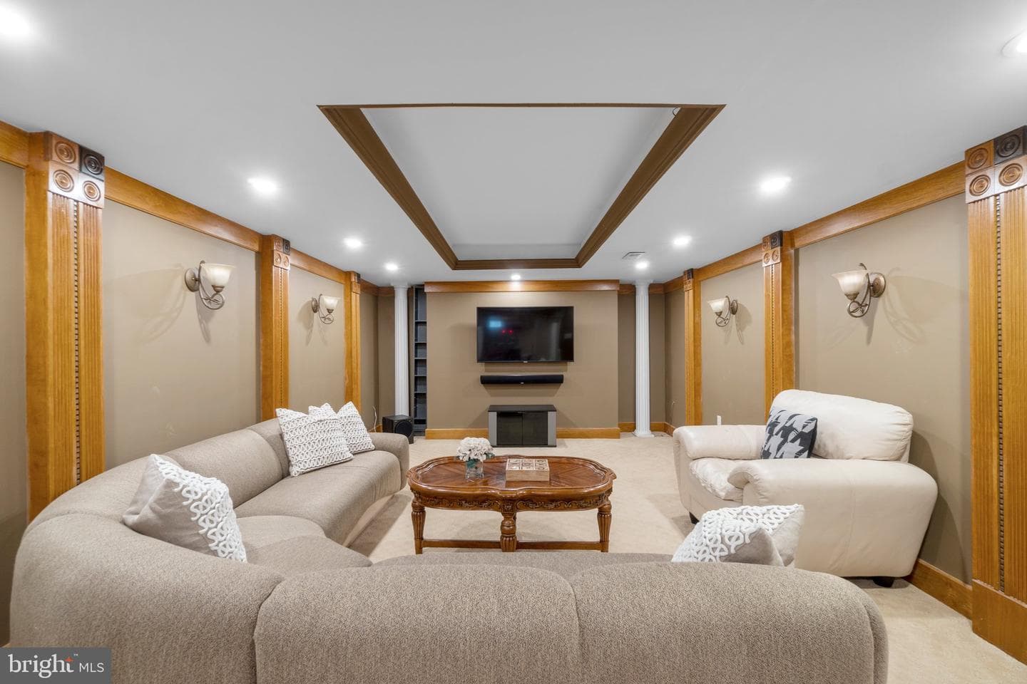 56 Bellchase Court photo 67