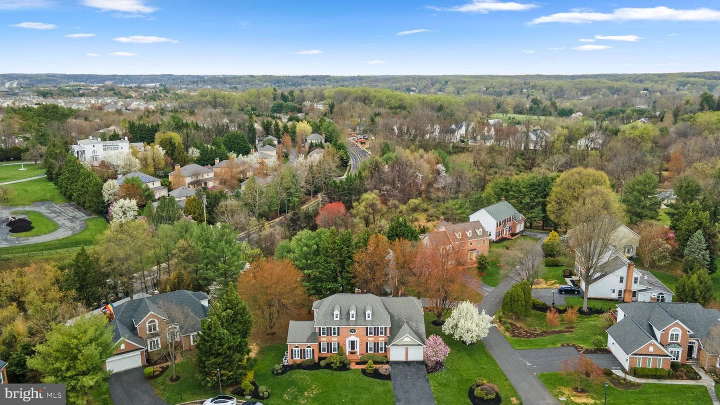 56 Bellchase Court photo 84