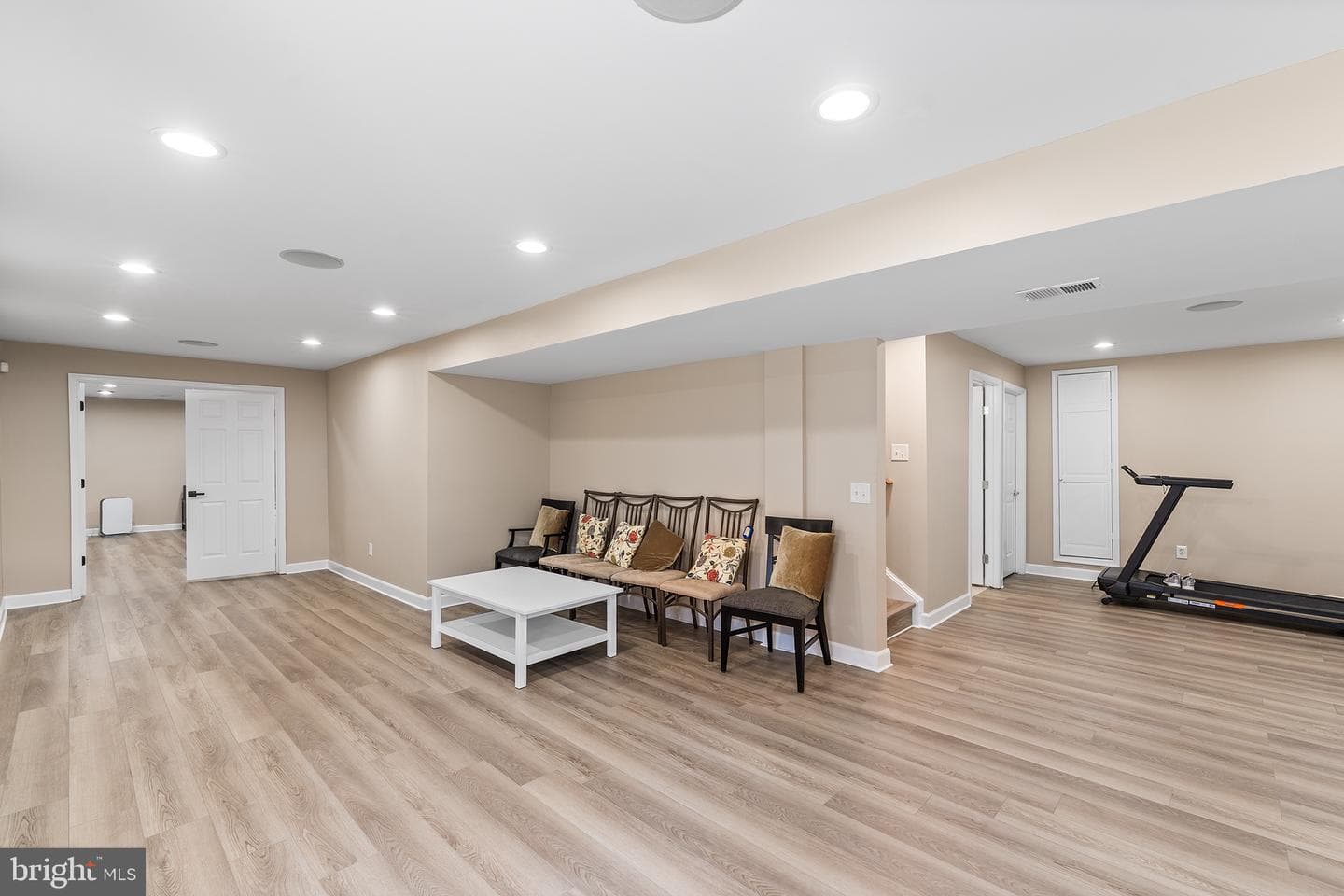 9202 Amber Oaks Way photo 11