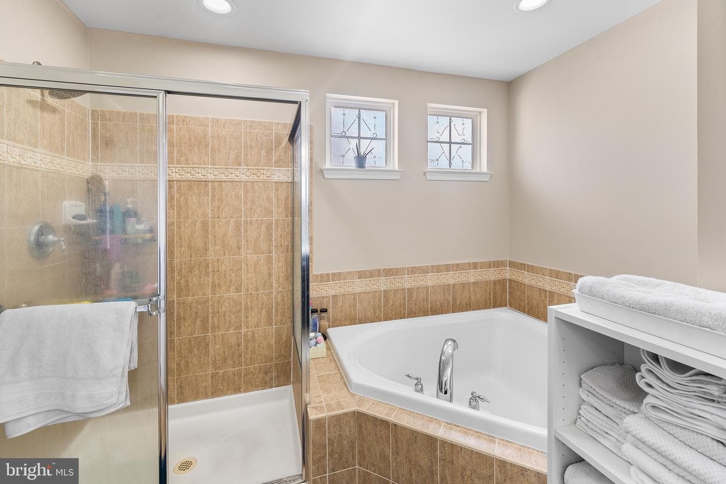 9202 Amber Oaks Way photo 21