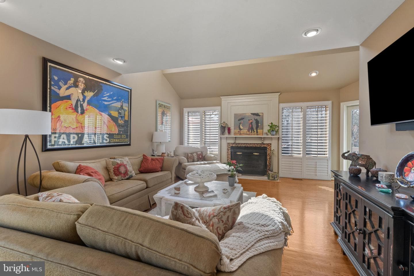 3721 Greenway Lane photo 13