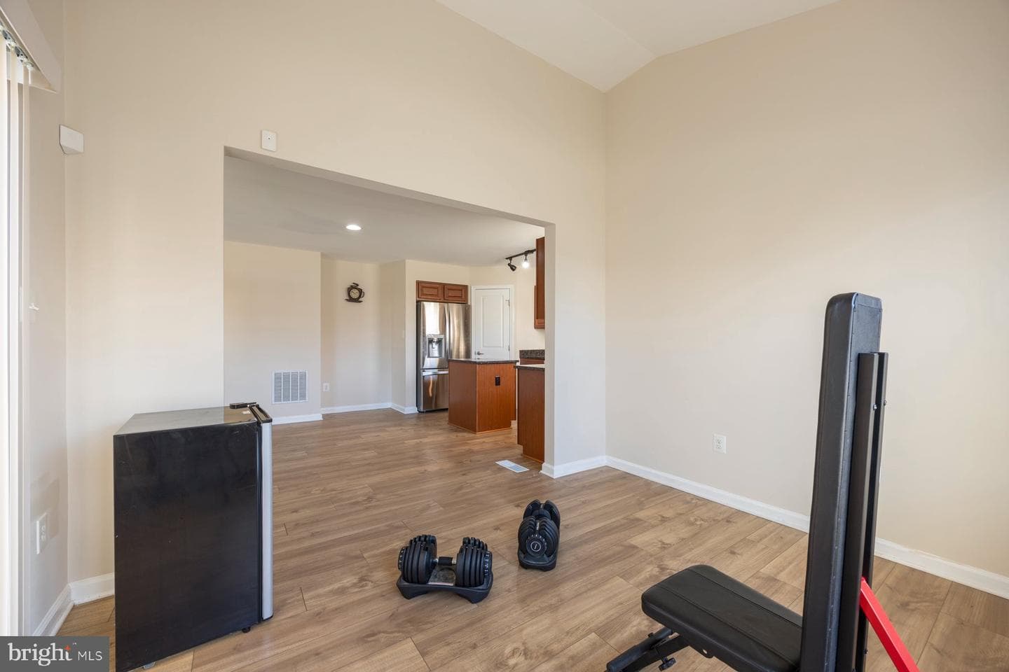 2510 Yorkway photo 12