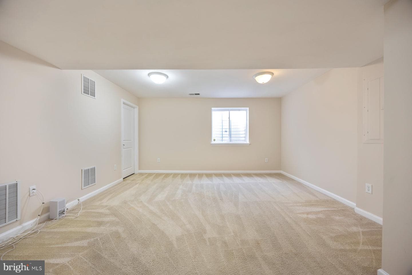 2510 Yorkway photo 27