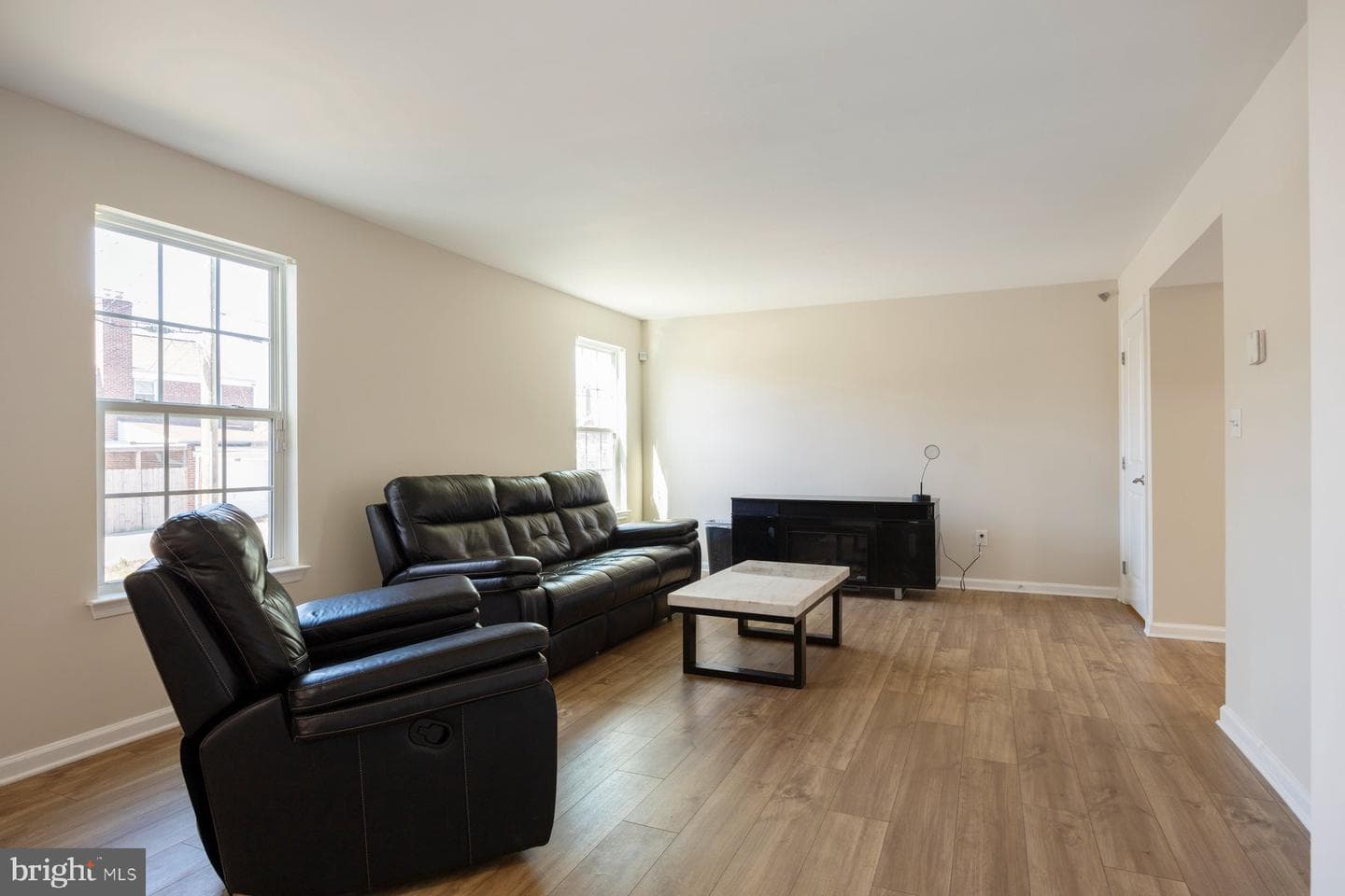 2510 Yorkway photo 9