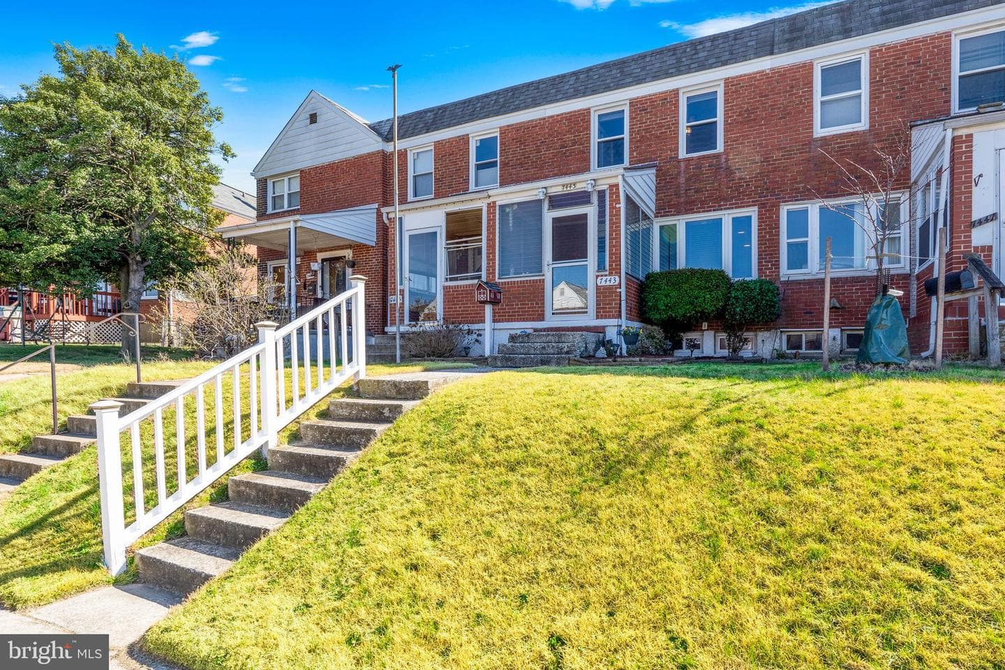 7443 Durwood Road photo 2