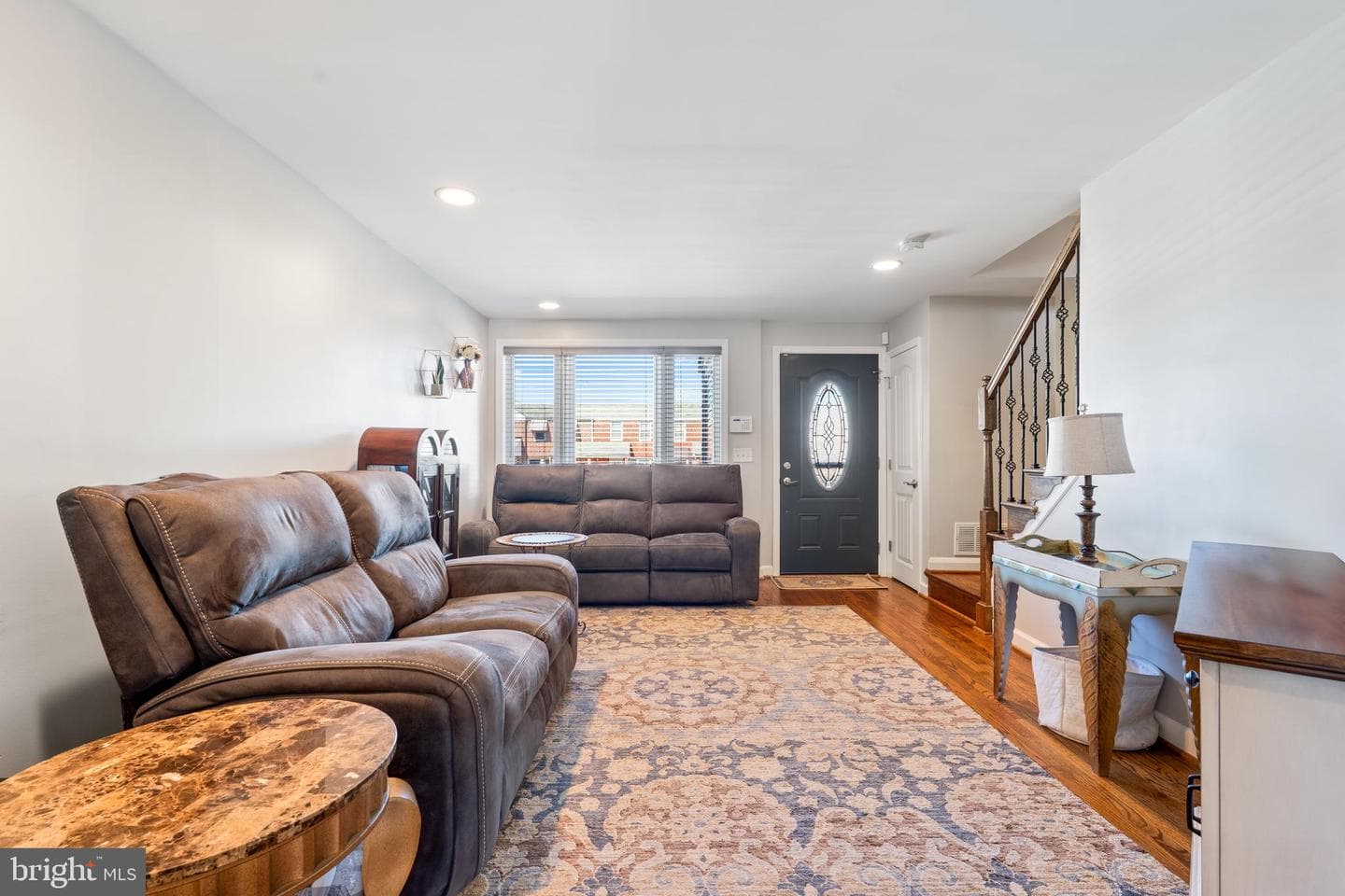7443 Durwood Road photo 4