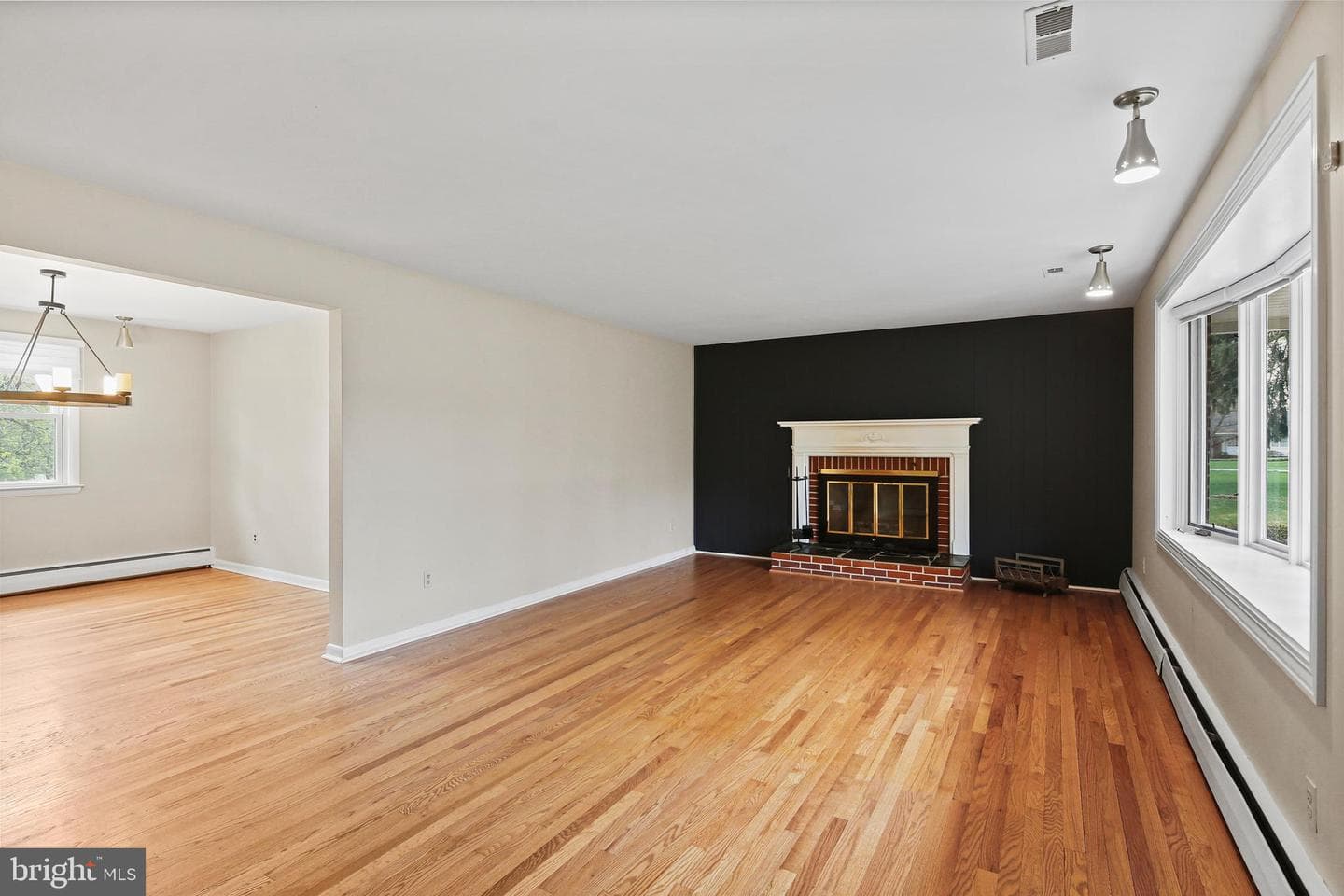9826 Fox Hill Road photo 10