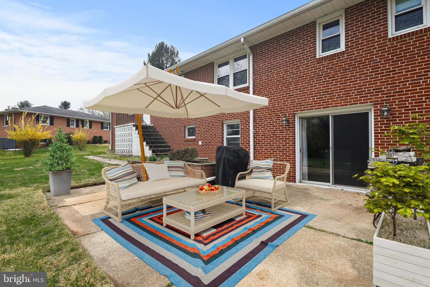 9826 Fox Hill Road photo 2