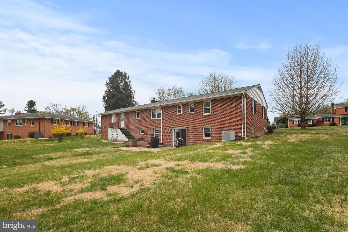 9826 Fox Hill Road photo 35