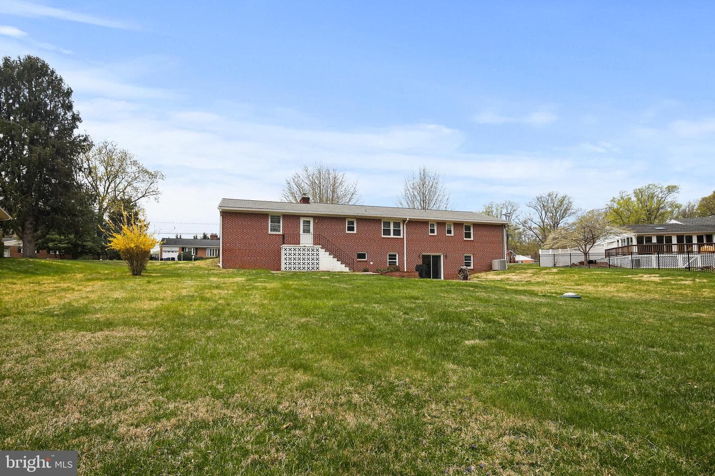 9826 Fox Hill Road photo 36