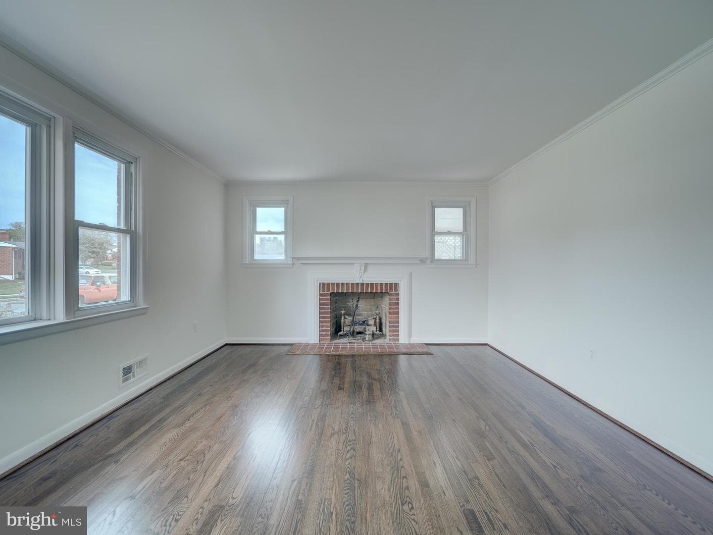 117 Longdale Road photo 11