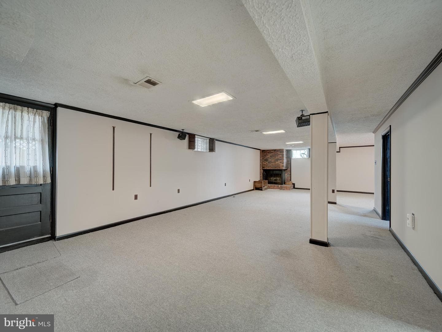 117 Longdale Road photo 40