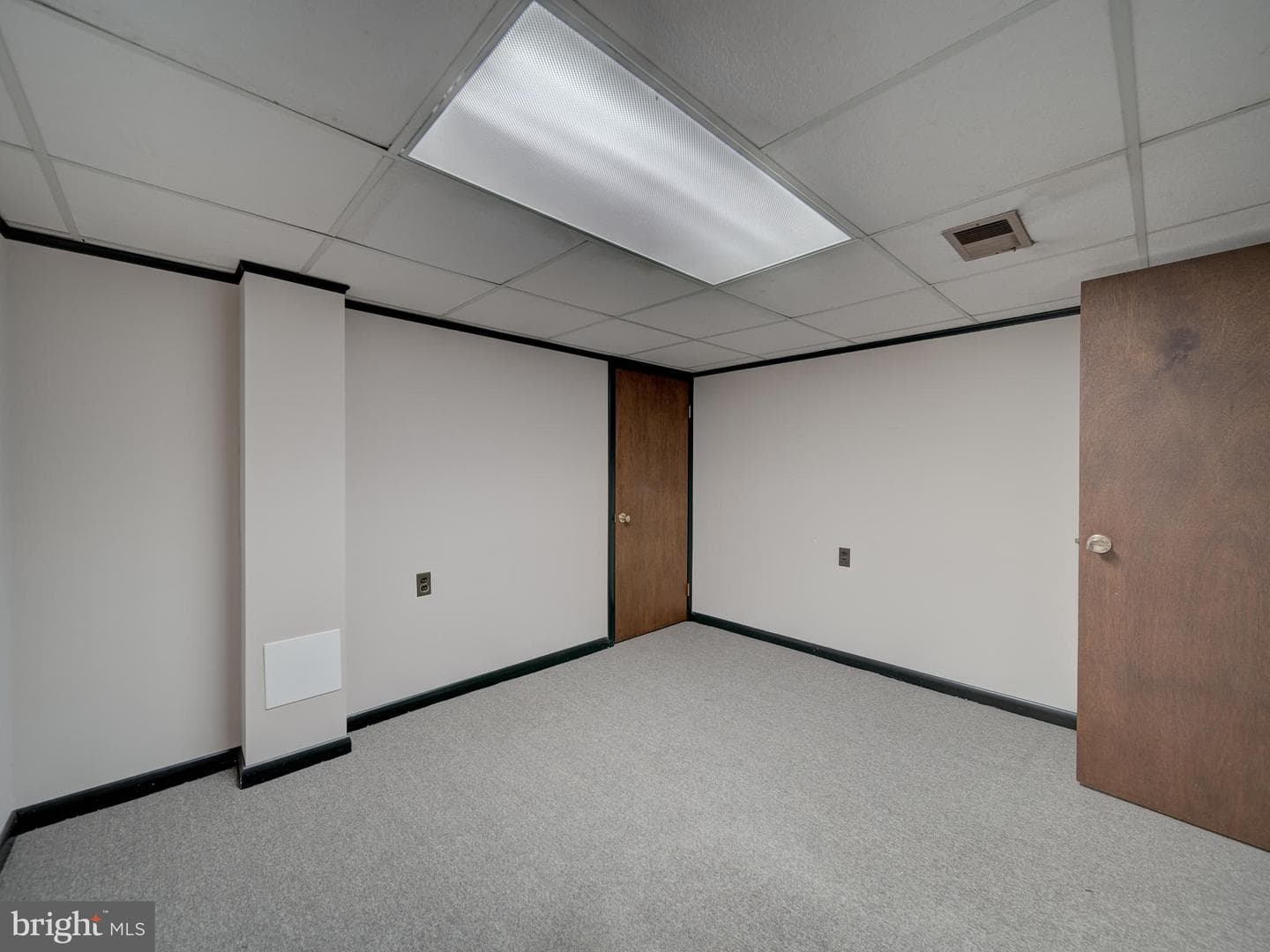 117 Longdale Road photo 43