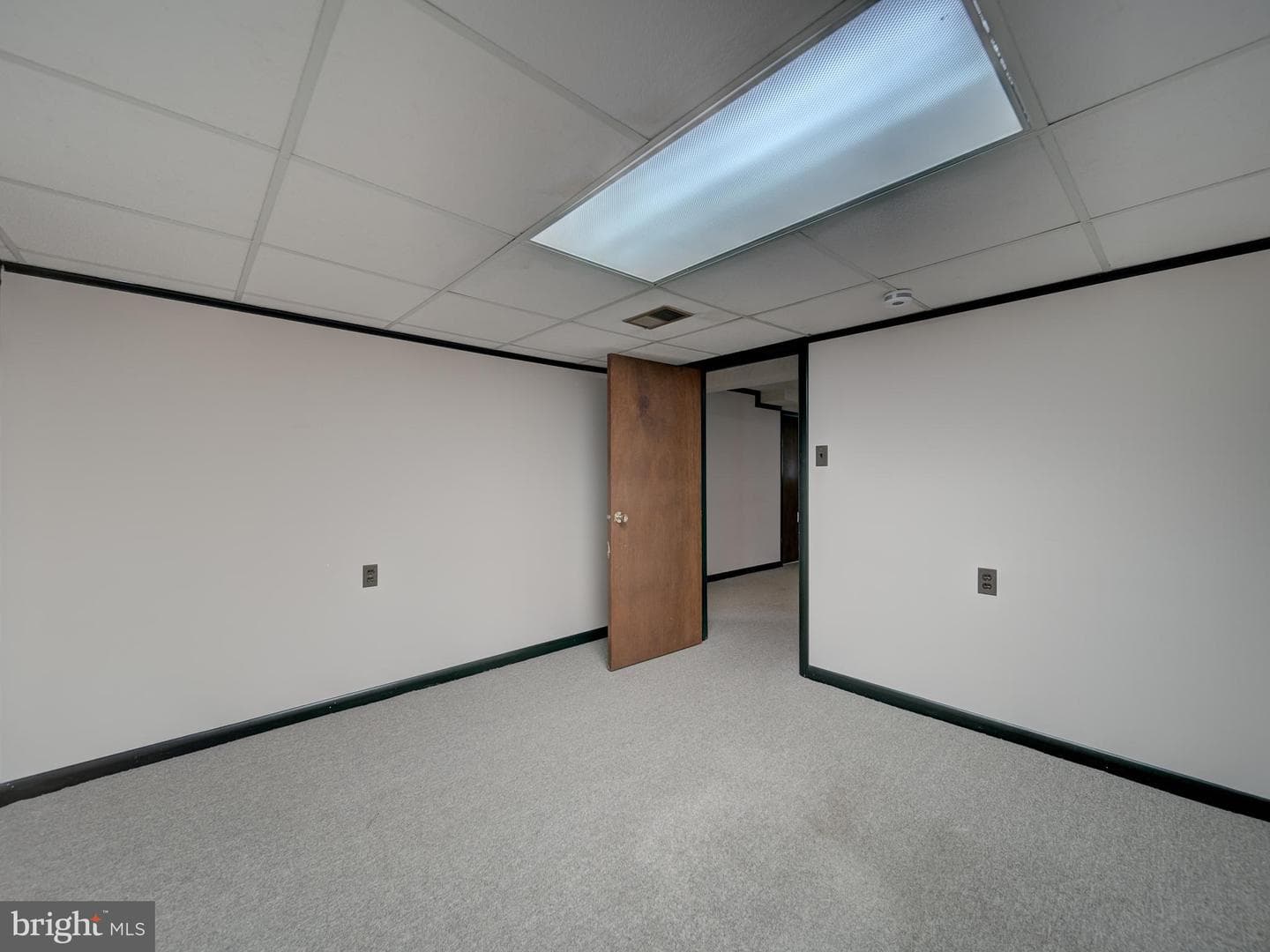 117 Longdale Road photo 44