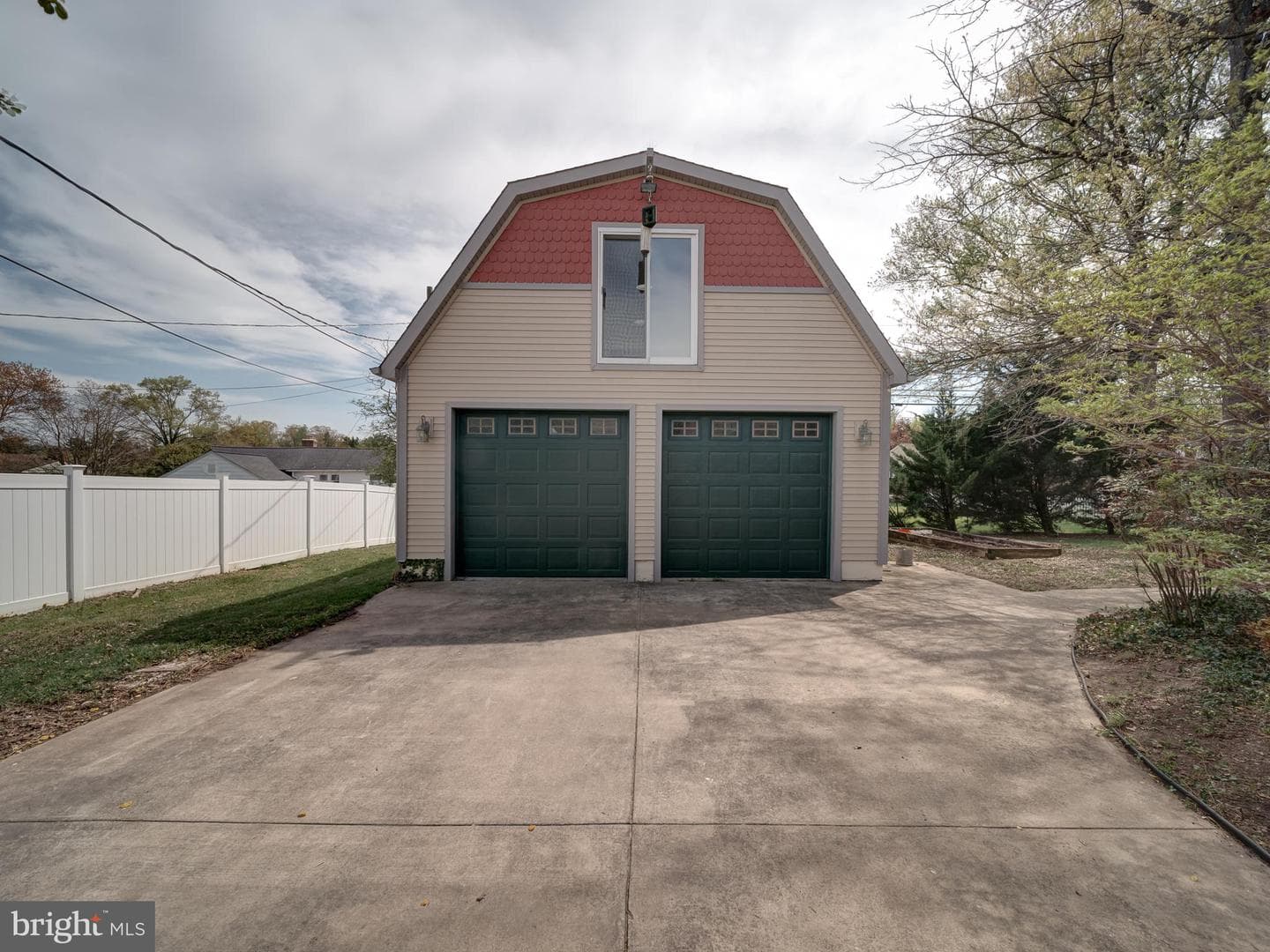 117 Longdale Road photo 51