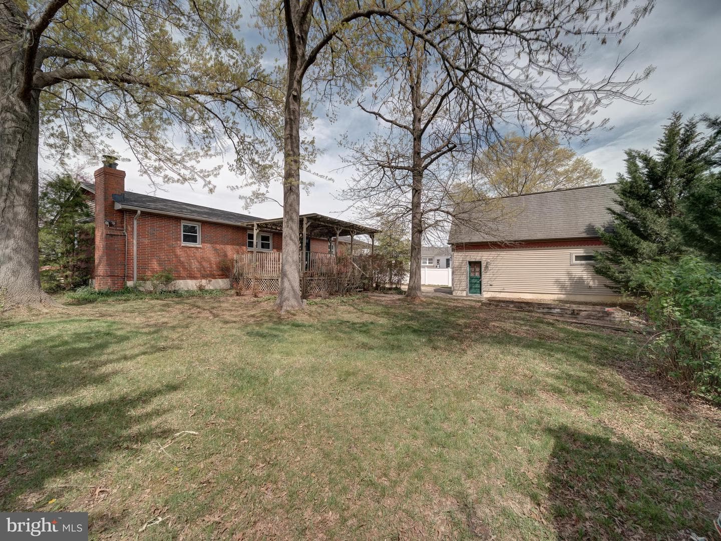 117 Longdale Road photo 56