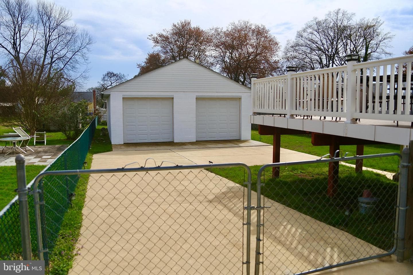 343 Nicholson Road photo 4