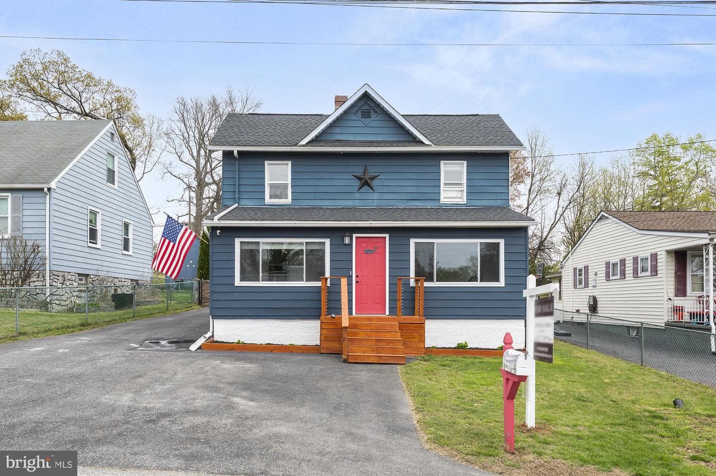 1600 Rosewick Avenue photo 2